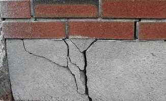 Concrete foundation with serious structural damage in Sioux Falls, SD